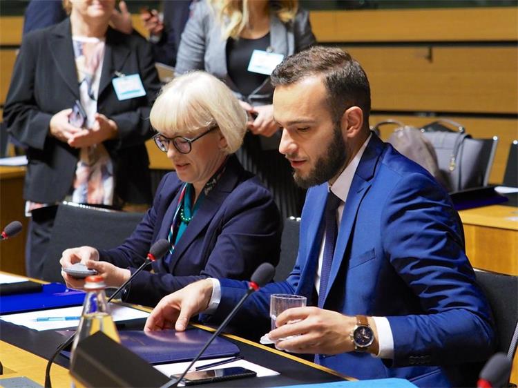 Slika /slike/listopad 2019/Luxembourg 24102019/e962cea4-3760-4848-9f10-ed6ed8e50f95.jpg